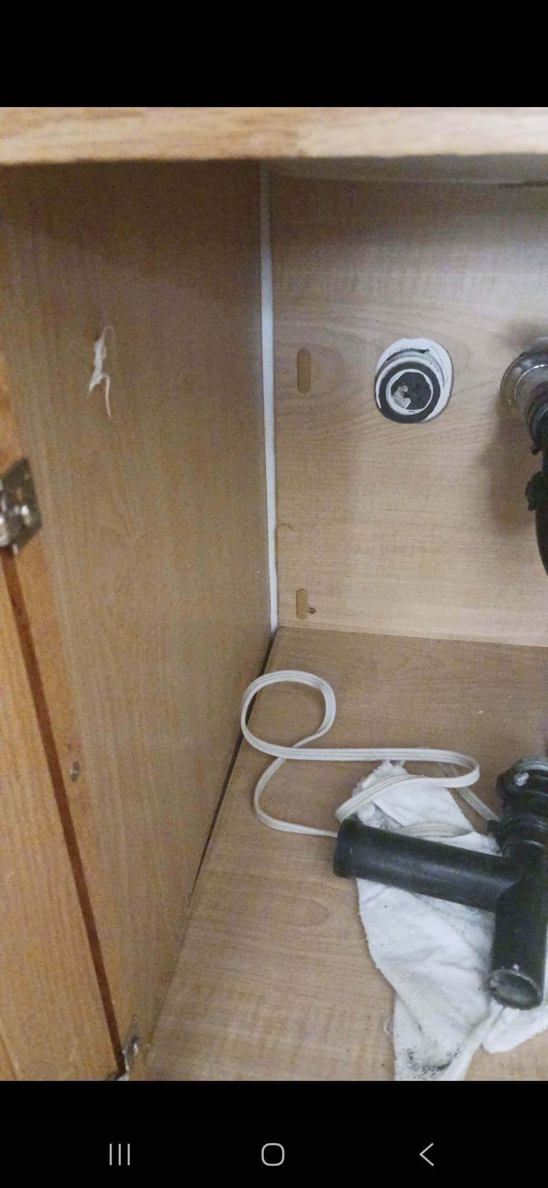 Gallery photos for Kitchen Leak Turned Into Major Water Damage - Here's How We Fixed It: Image #1