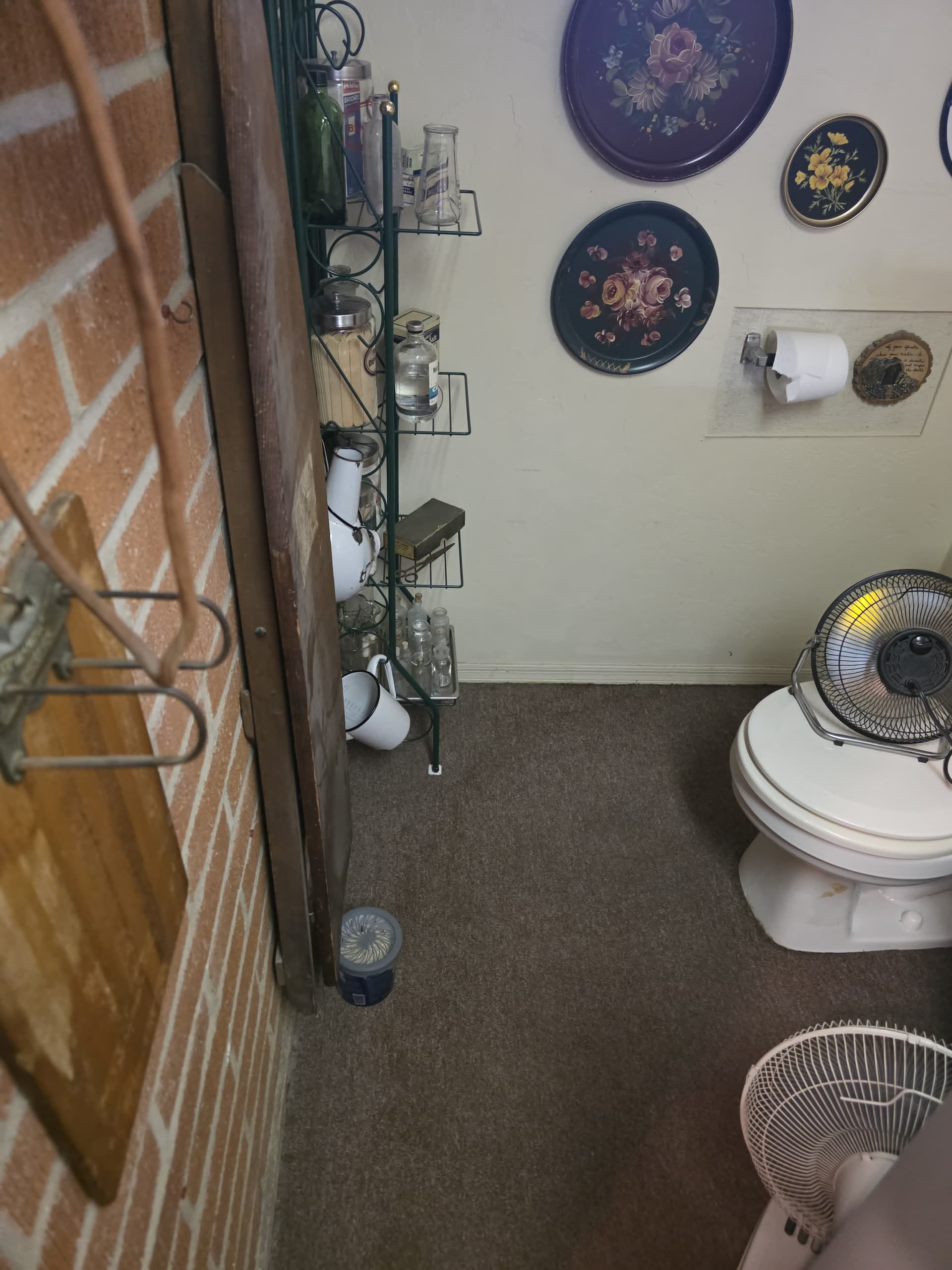 Gallery photos for How We Handle Water Damage When Contamination Is Involved: Image #9