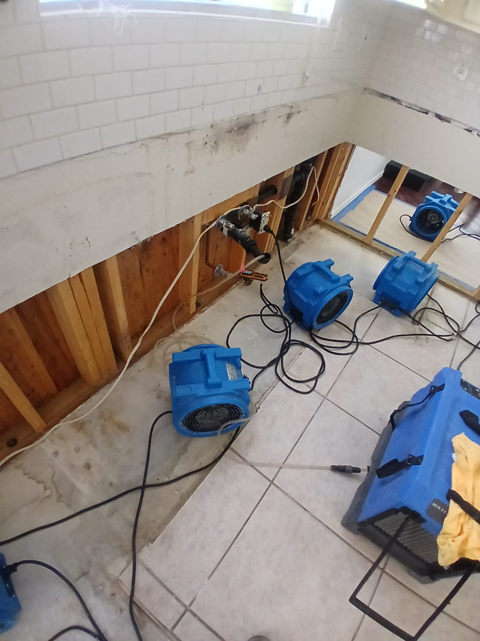 Gallery photos for Water Damage Restoration Done Right - From Flood to Dry: Image #6