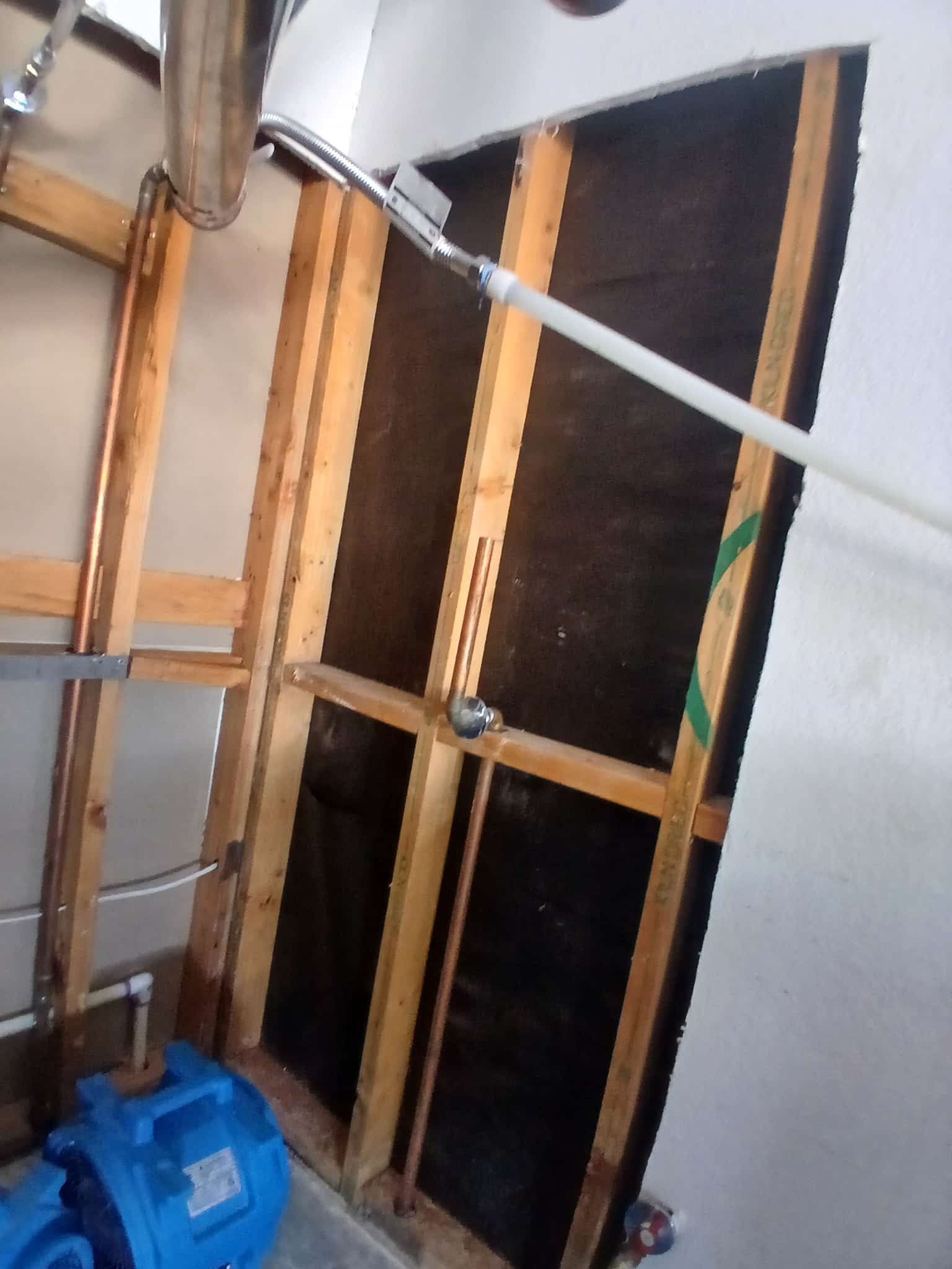 Gallery photos for Water Heater Failure Flooded This Garage - Here's How We Handled It: Image #6