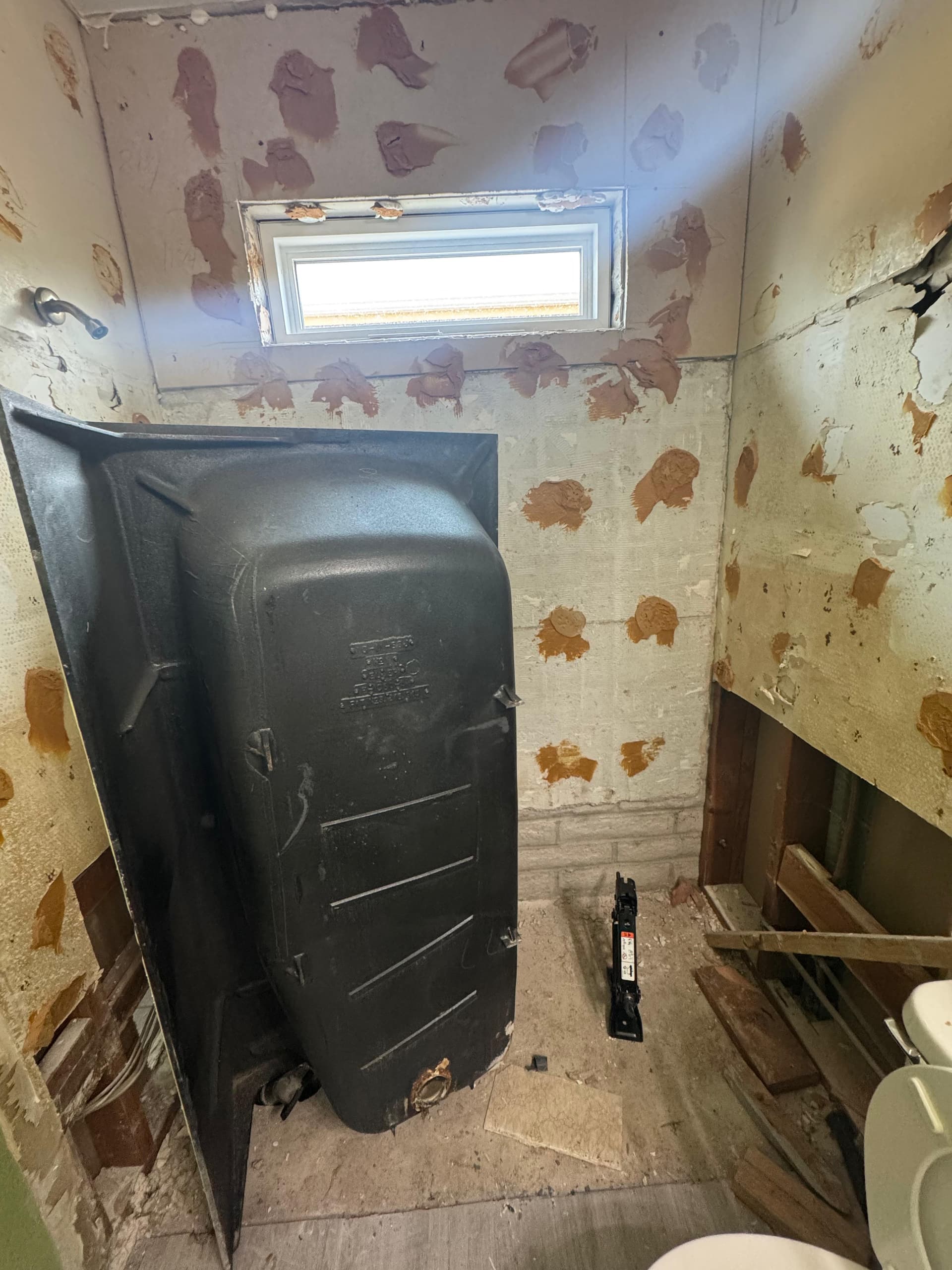 Gallery photos for Inside a Full Bathroom Remodel From Studs to Fresh Tile: Image #2
