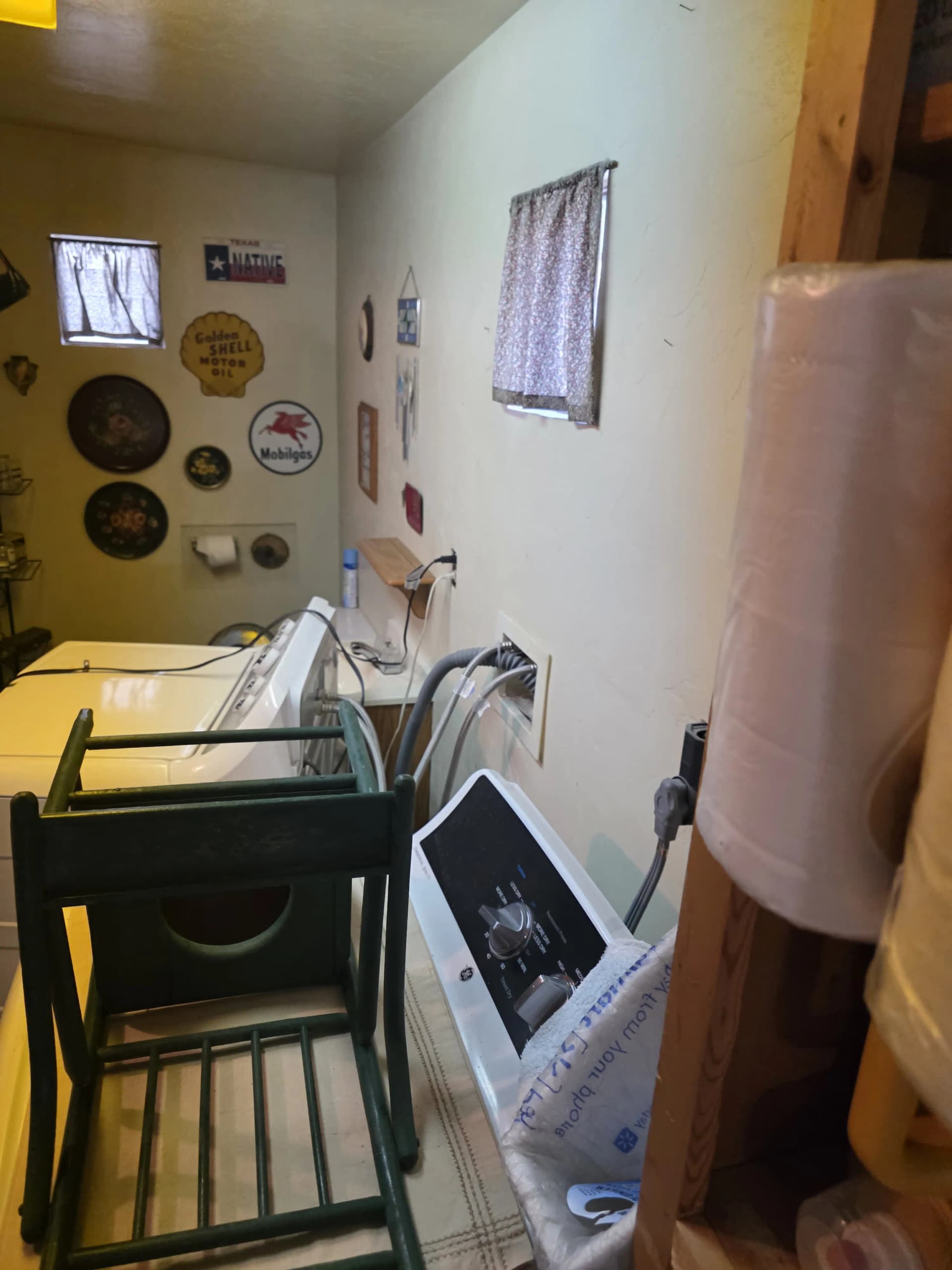 Gallery photos for How We Handle Water Damage When Contamination Is Involved: Image #6