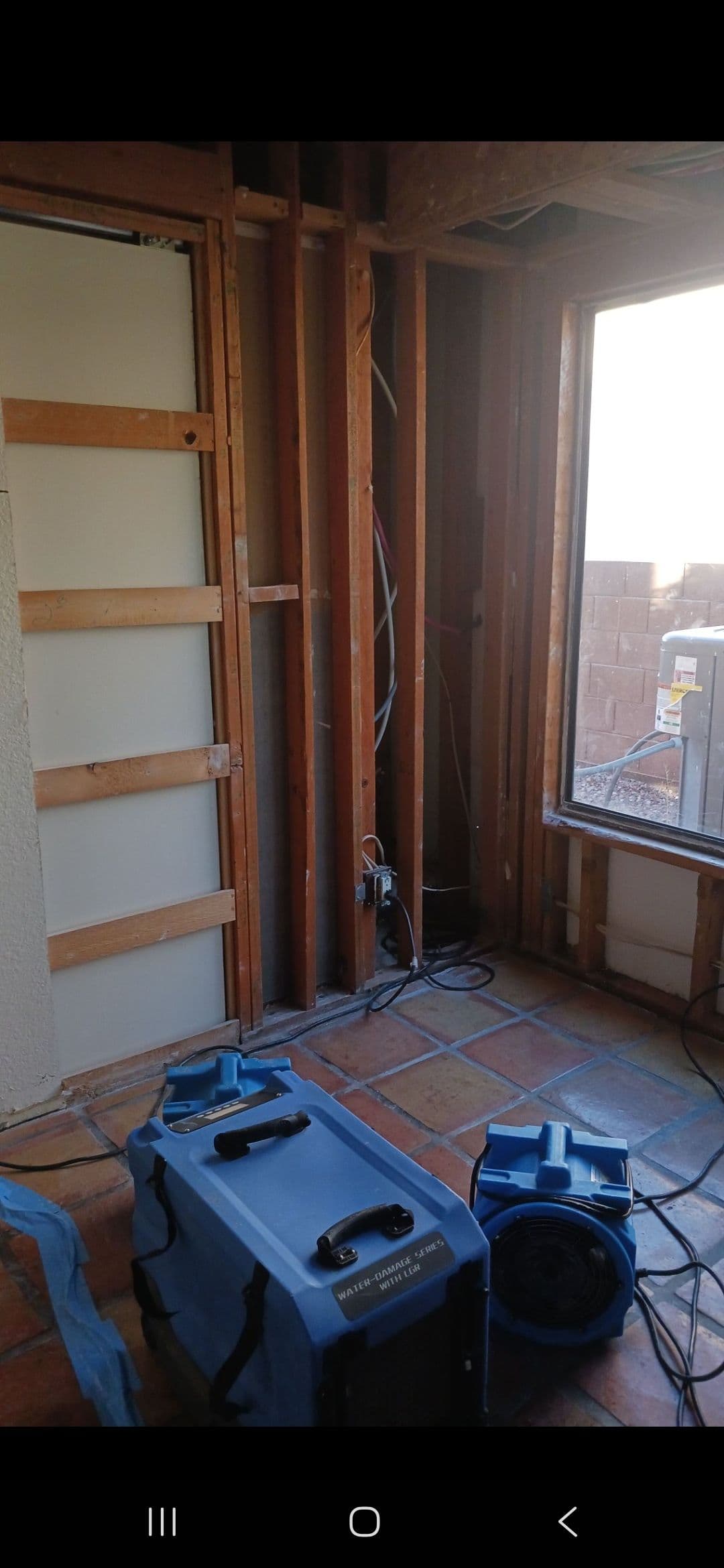 Gallery photos for Burst Pipe Water Damage Cleanup Done Right: Image #3