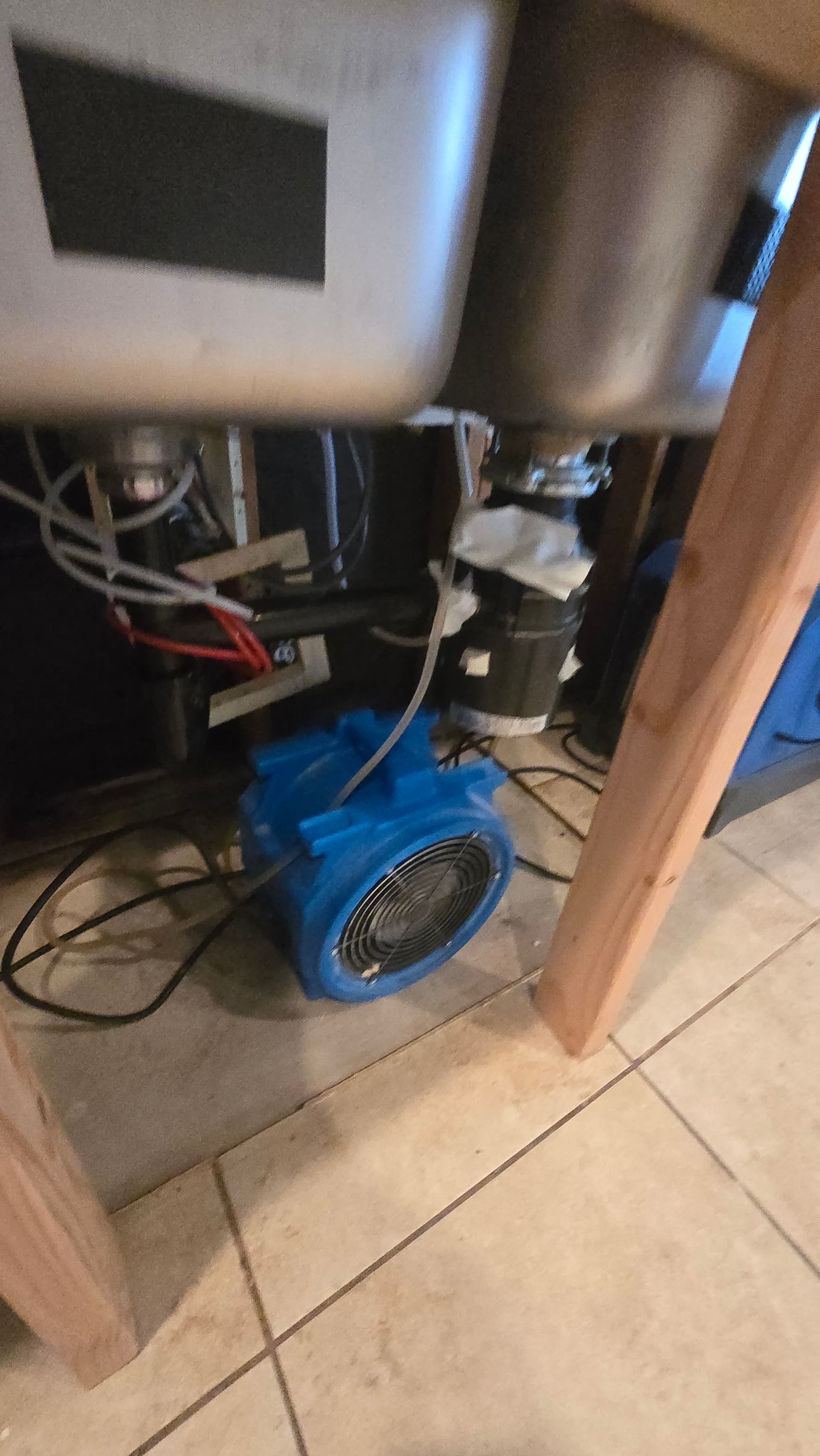 Gallery photos for Kitchen Flood Cleanup and Water Extraction Done Right: Image #5