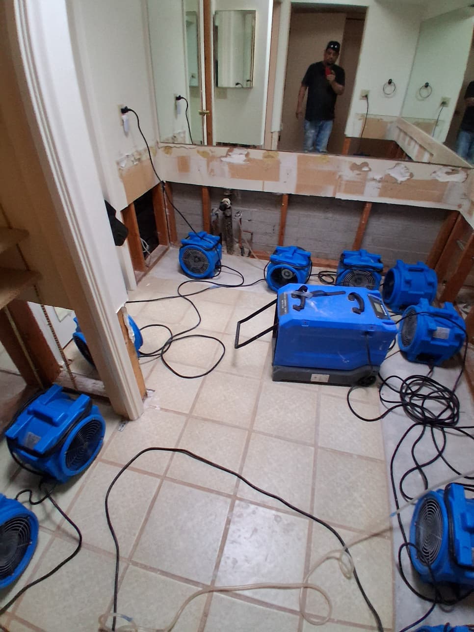 Gallery photos for Plumbing Backup Flooded All 3 Bathrooms - Here's How We Handled It: Image #6