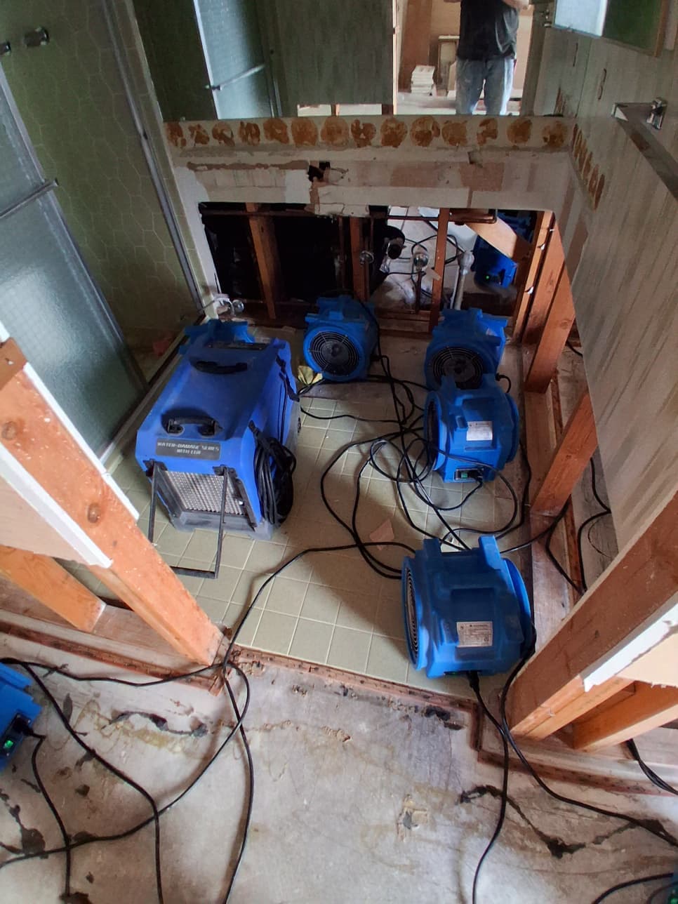 Gallery photos for Plumbing Backup Flooded All 3 Bathrooms - Here's How We Handled It: Image #1