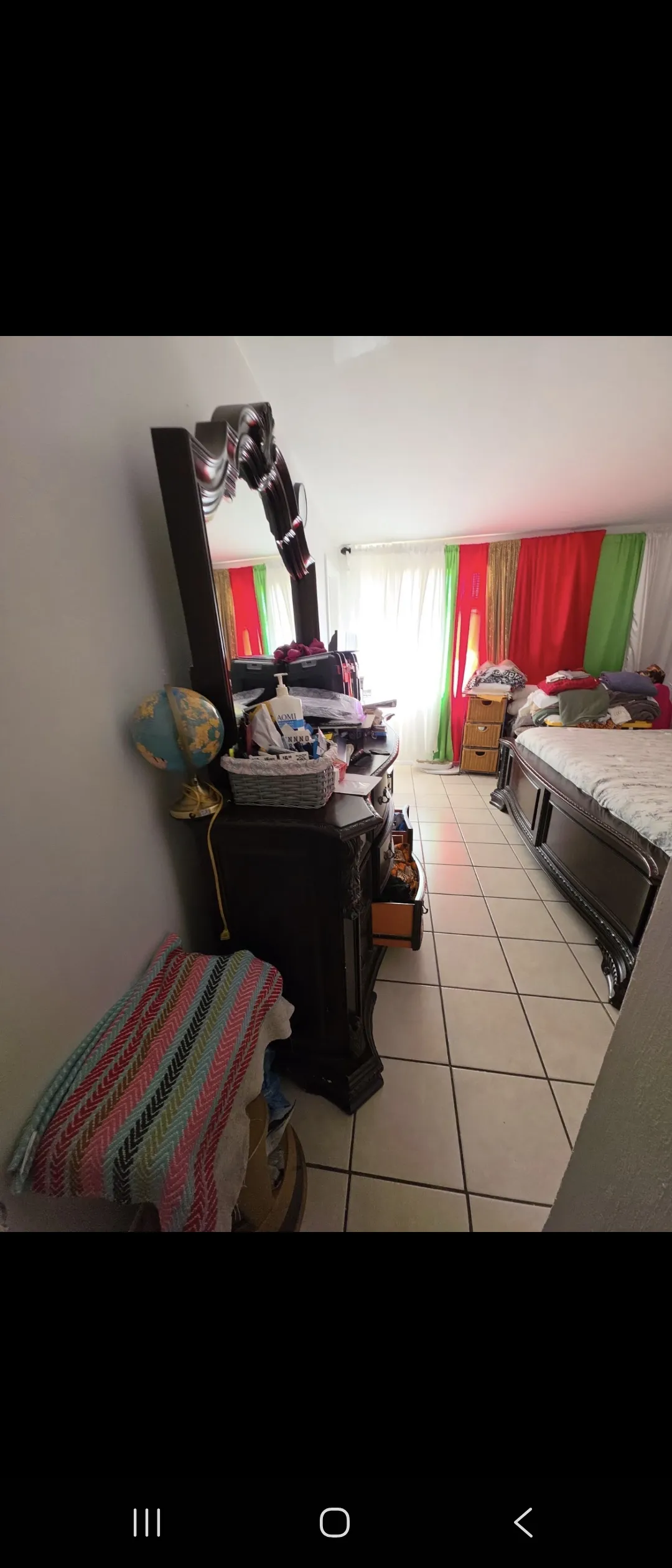 Gallery photos for Bathroom Backup Water Damage Inspection and Demo Underway: Image #4