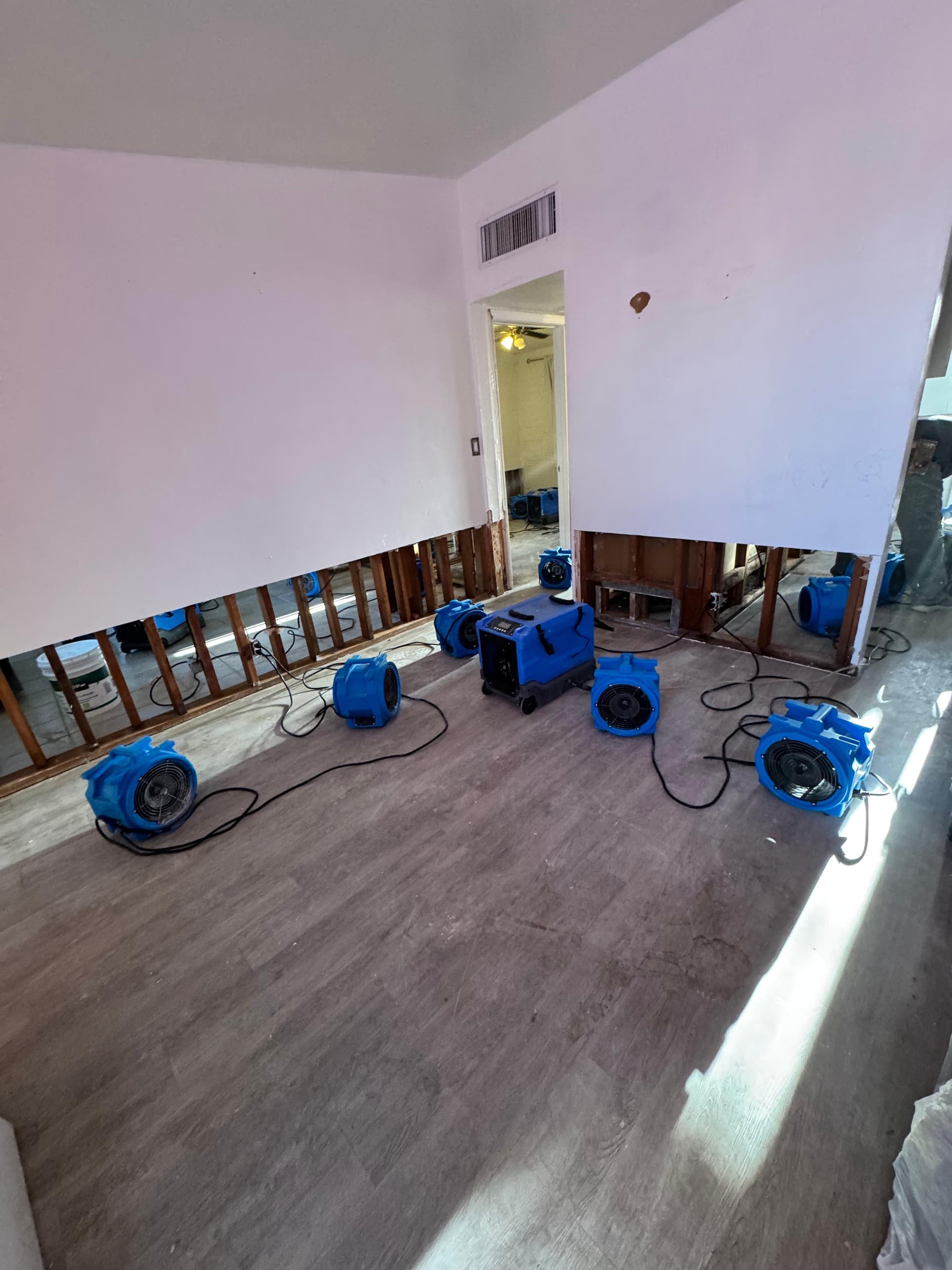 Gallery photos for Water Damage Extraction and Demo Done Right: Image #1